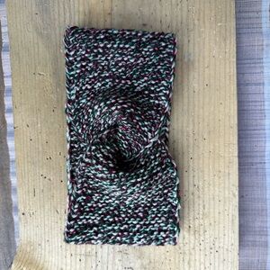 Hand knitted head band